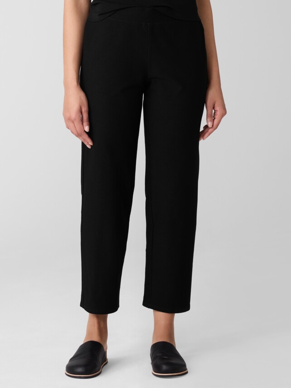 Eileen Fisher washable crepe system stretch black ankle length pant size M/L